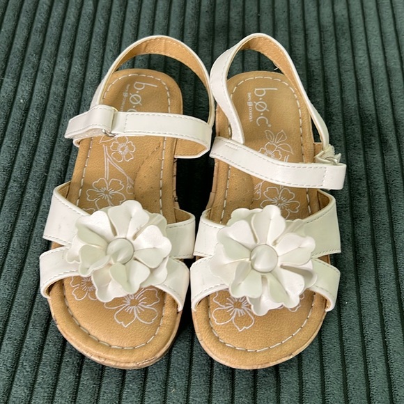 Born Other - Born B.O.C. Girl’s Sandal White 10‎